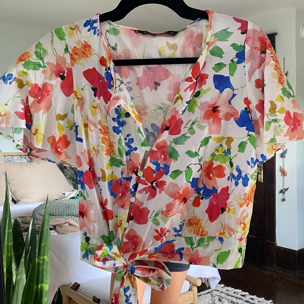 Zara floral top